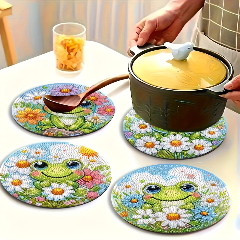 Resin Art With Wood - 4-piece frog patterned wooden diamond dining