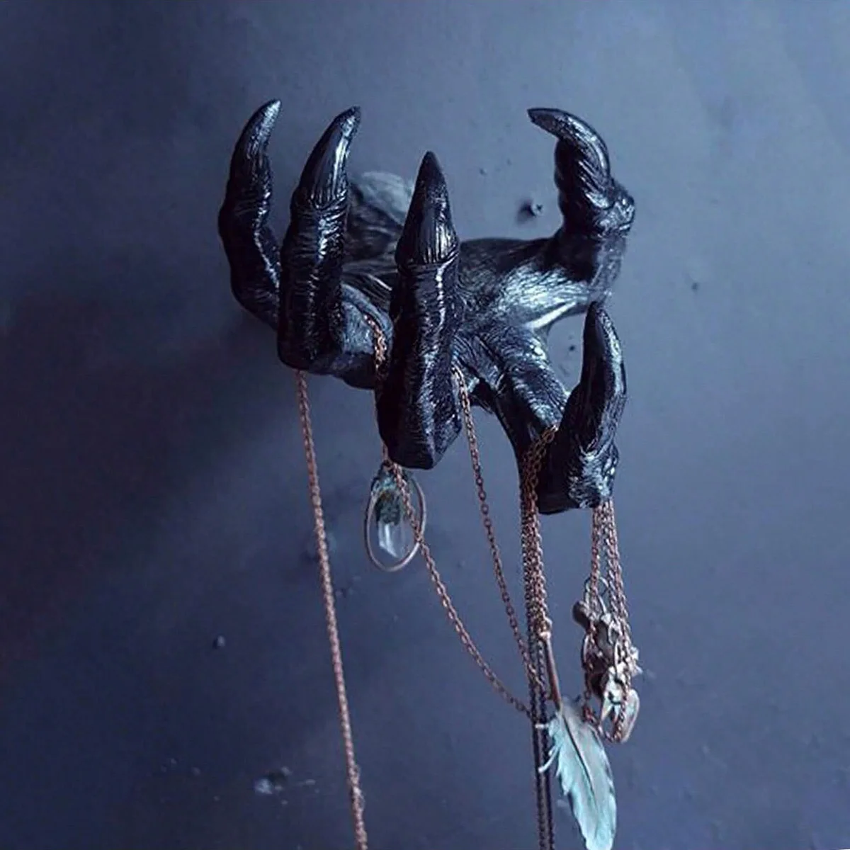 Halloween Gothic Witch Hand St - Resin Art Sculptures recensie en prijs