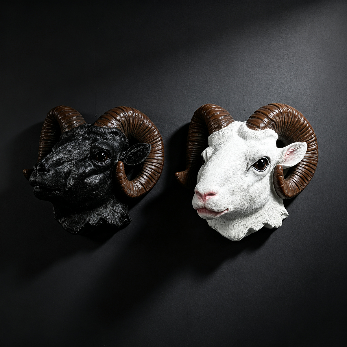 Resin Goat Head Wall Decor, Go - Resin Art Sculptures recensie en prijs